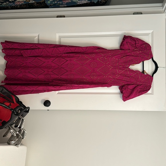Elliatt Dress size small NWT never worn - ordered for a wedding & did not wear - Picture 3 of 9